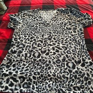 Women's Leopard Print V-Neck Scrub Top